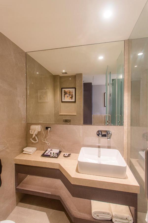 The Cove Wing Hotel Panchkula Ngoại thất bức ảnh
